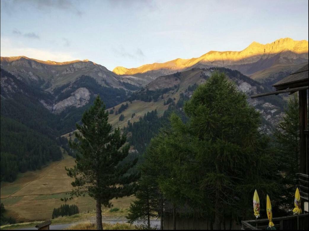Le Grand Tetras Otel Saint-Vérand Dış mekan fotoğraf