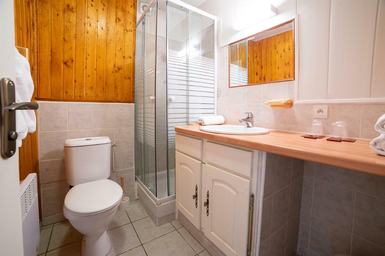 Le Grand Tetras Otel Saint-Vérand Oda fotoğraf
